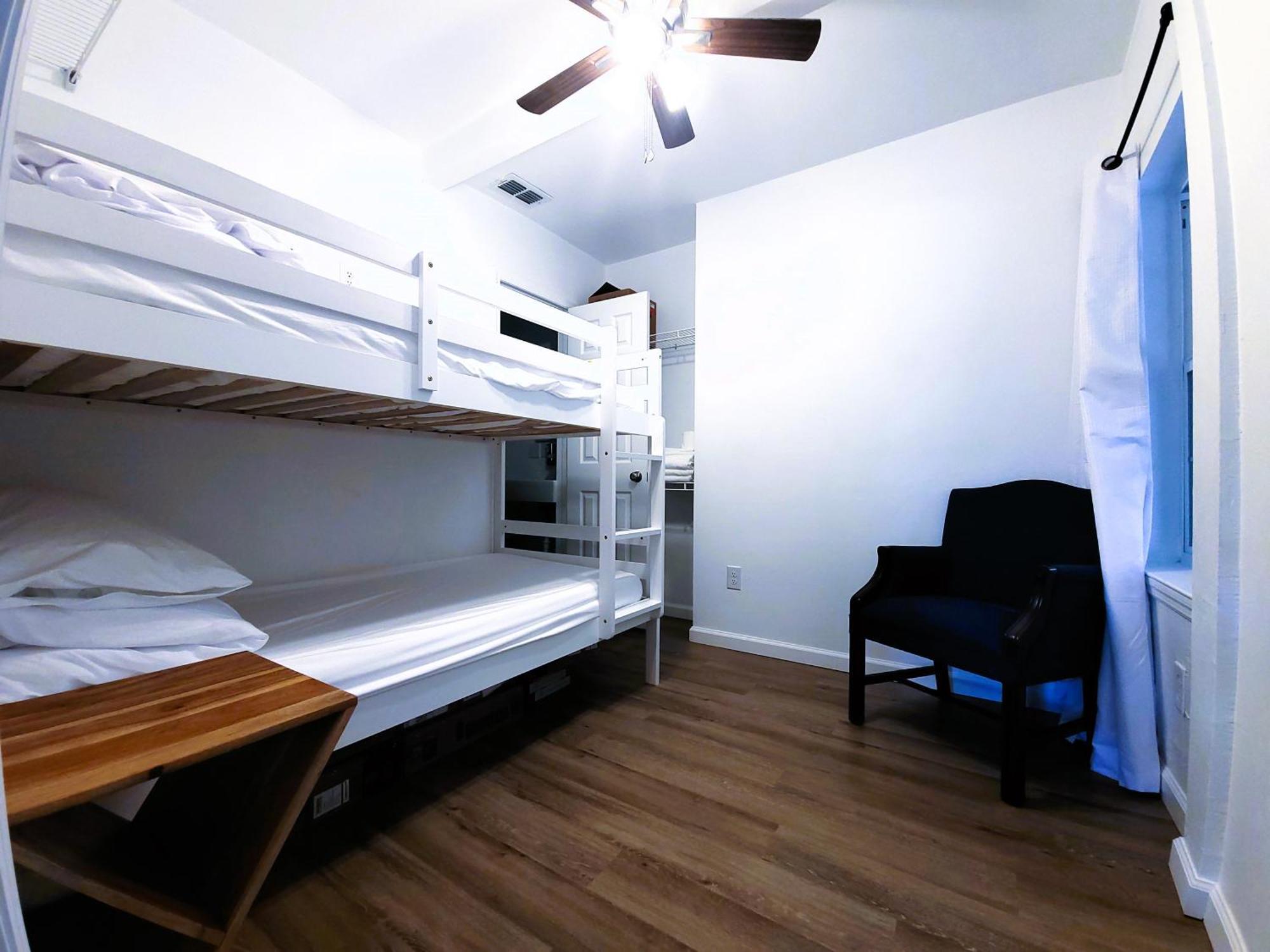 One Room In A Renovated Duplex House Near Fsu Tallahassee Eksteriør bilde